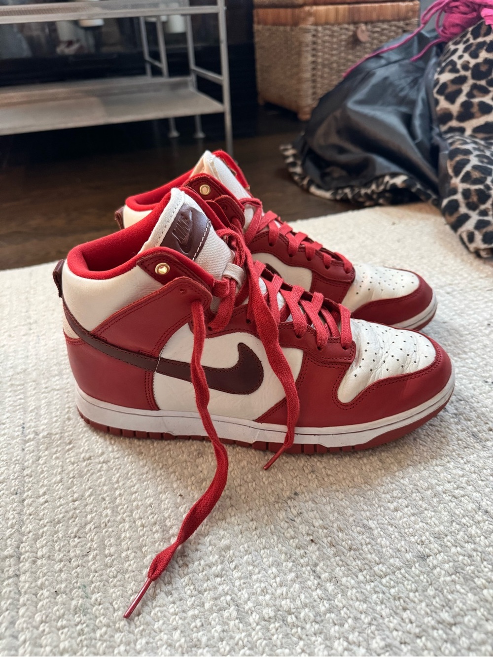 Nike High-Top Sneakers in Red, White and Dark Red